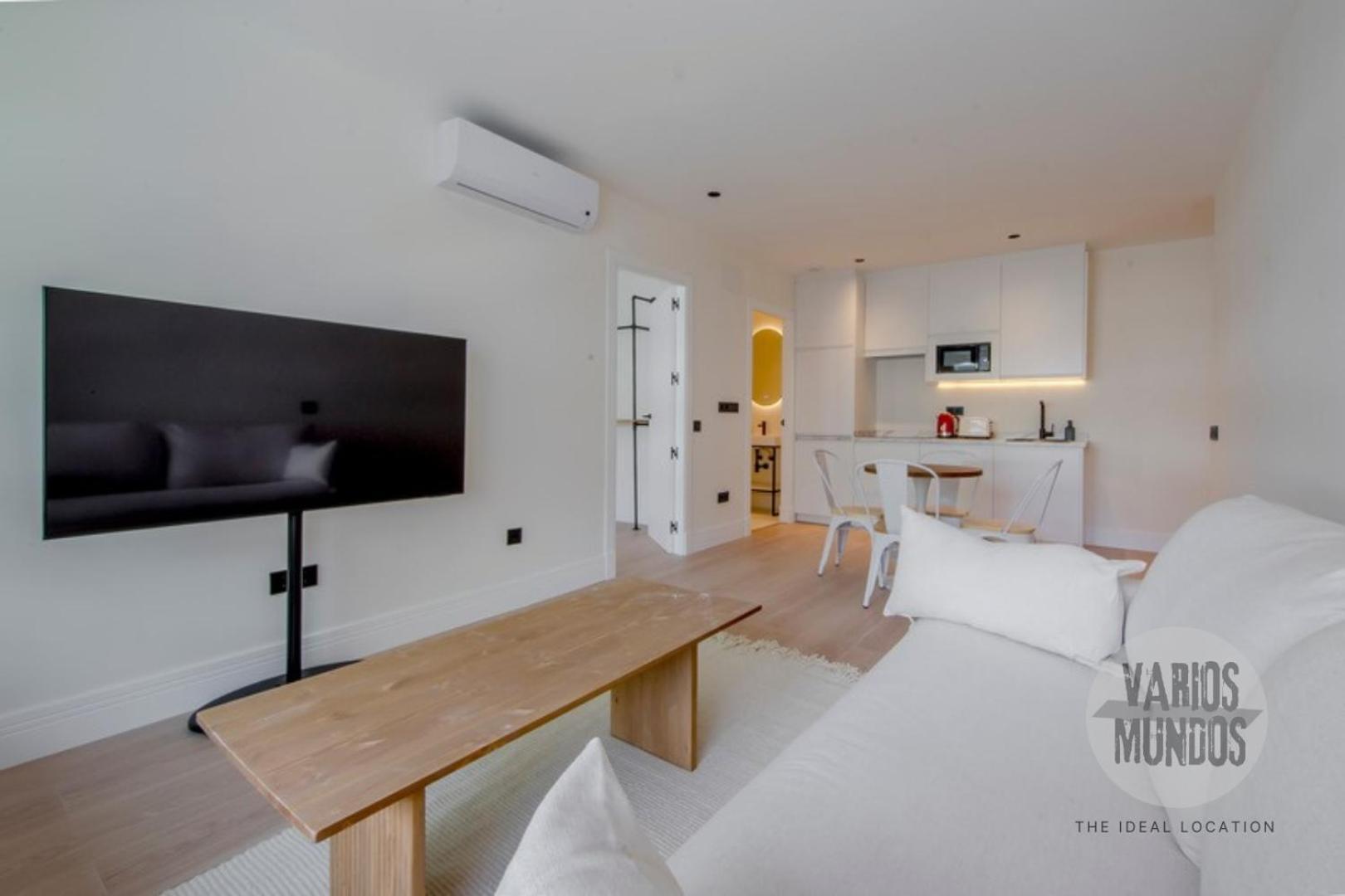 Malasana Chic Para 4, Ven A San Bernardo 20 E3 Madrid Ngoại thất bức ảnh