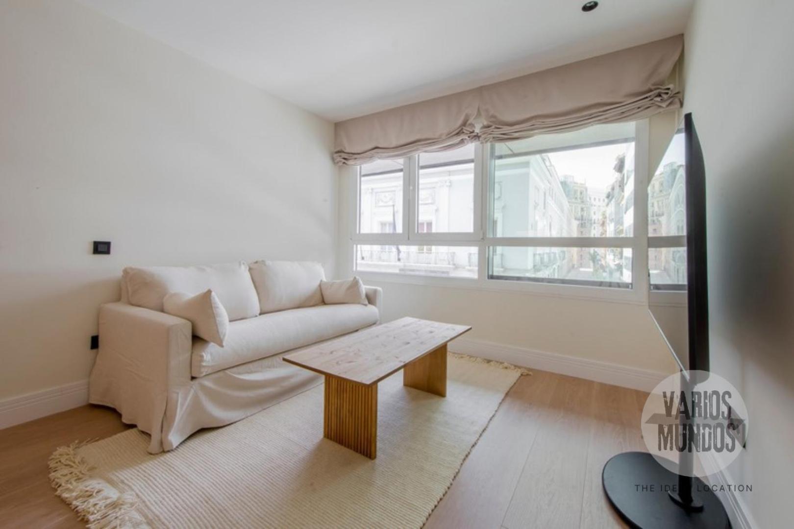 Malasana Chic Para 4, Ven A San Bernardo 20 E3 Madrid Ngoại thất bức ảnh