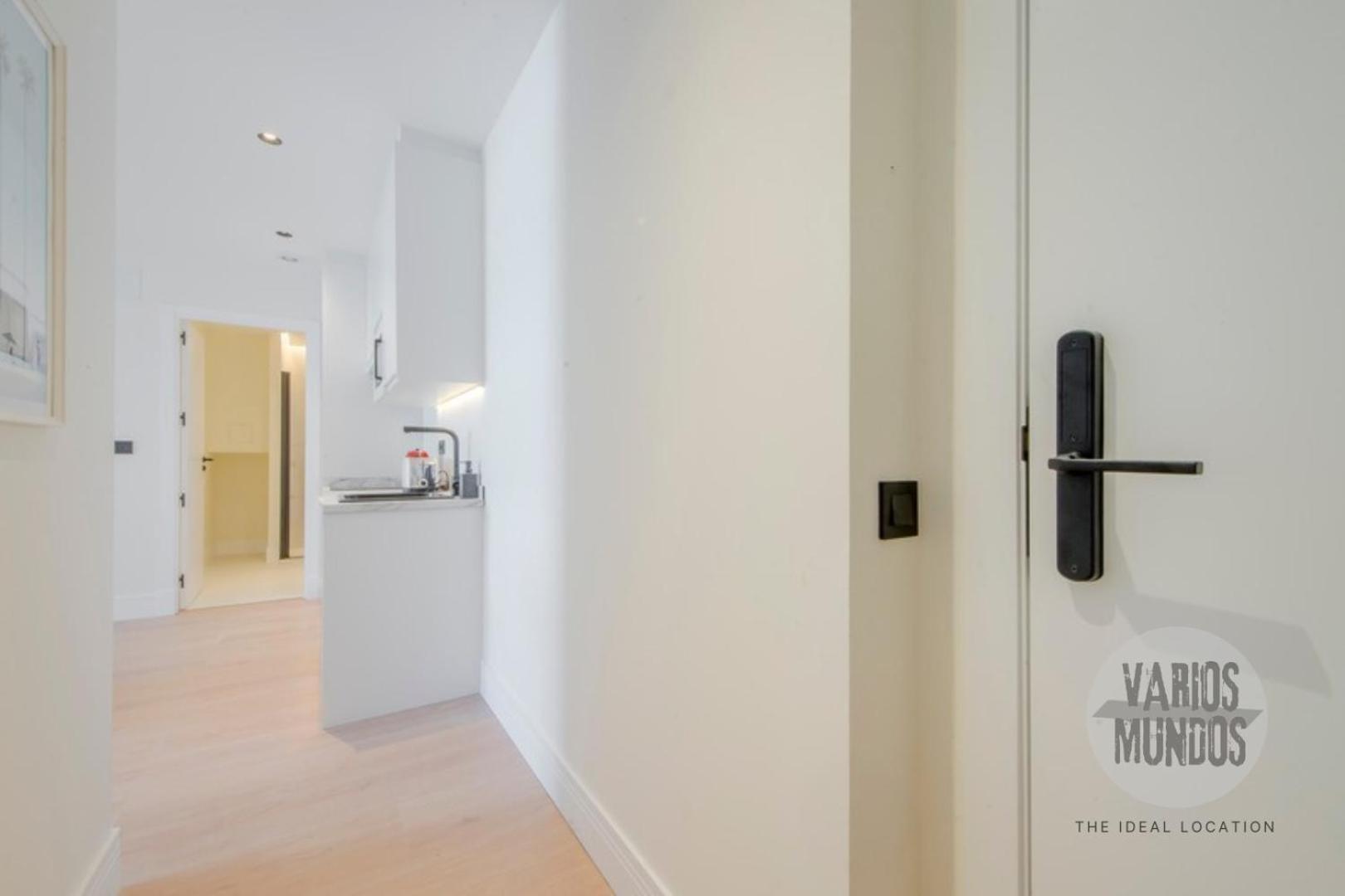 Malasana Chic Para 4, Ven A San Bernardo 20 E3 Madrid Ngoại thất bức ảnh